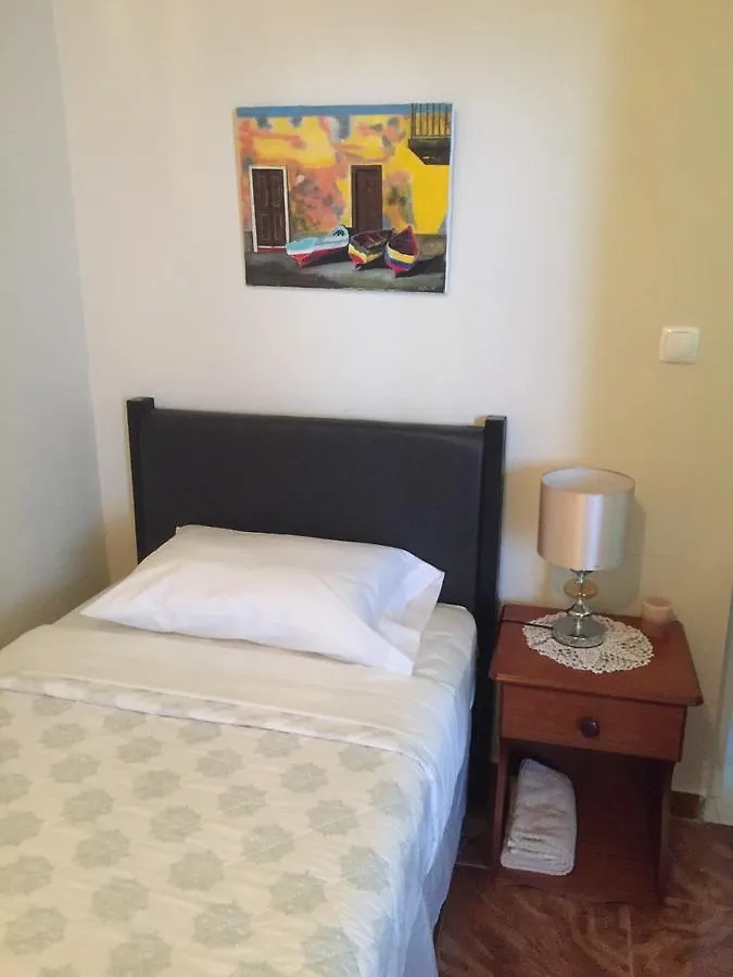 Hotel Cruz Grande-Brava Vila Nova Sintra 3*,
